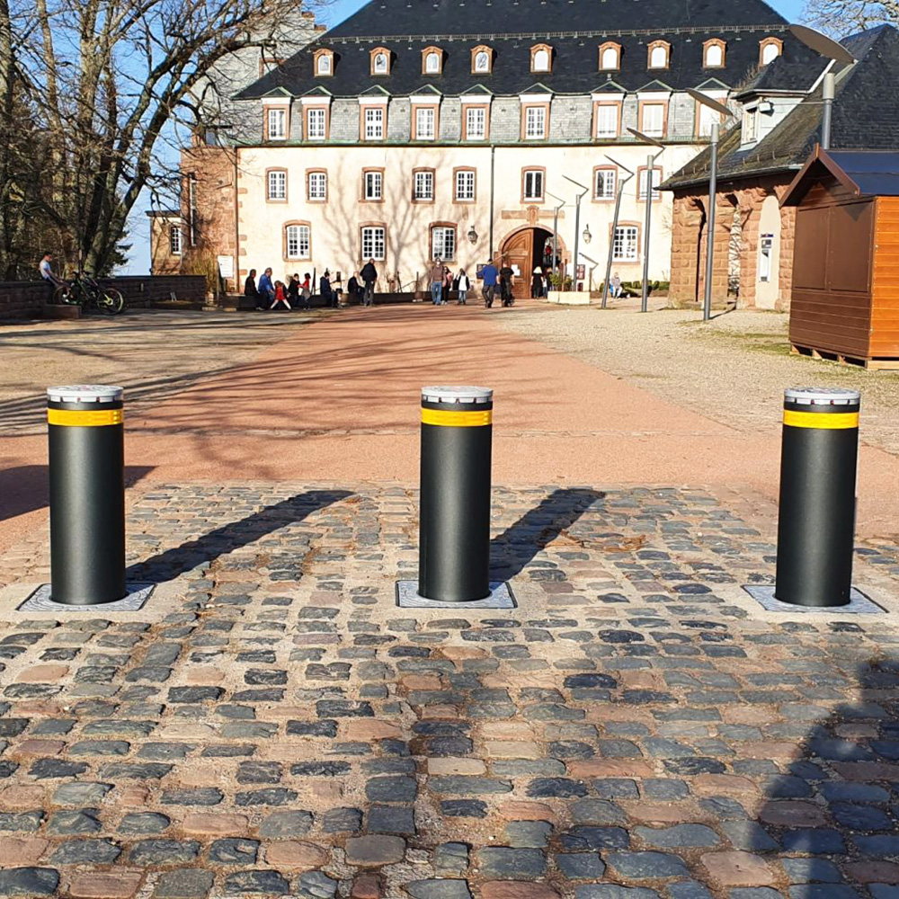 J275 Bollard Installation